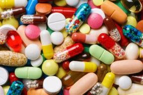 Le médecin traitant sélectionnera avec compétence le traitement médicamenteux contre les vers.